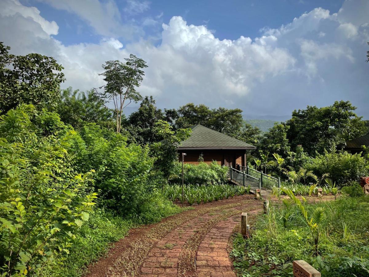 The Postcard Hideaway, Netravali Wildlife Sanctuary, Goa Hotel Vichondrem Luaran gambar