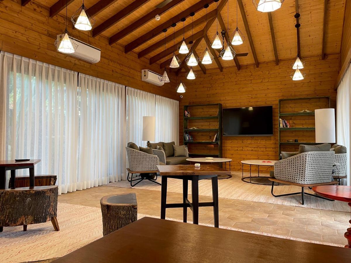 The Postcard Hideaway, Netravali Wildlife Sanctuary, Goa Hotel Vichondrem Luaran gambar